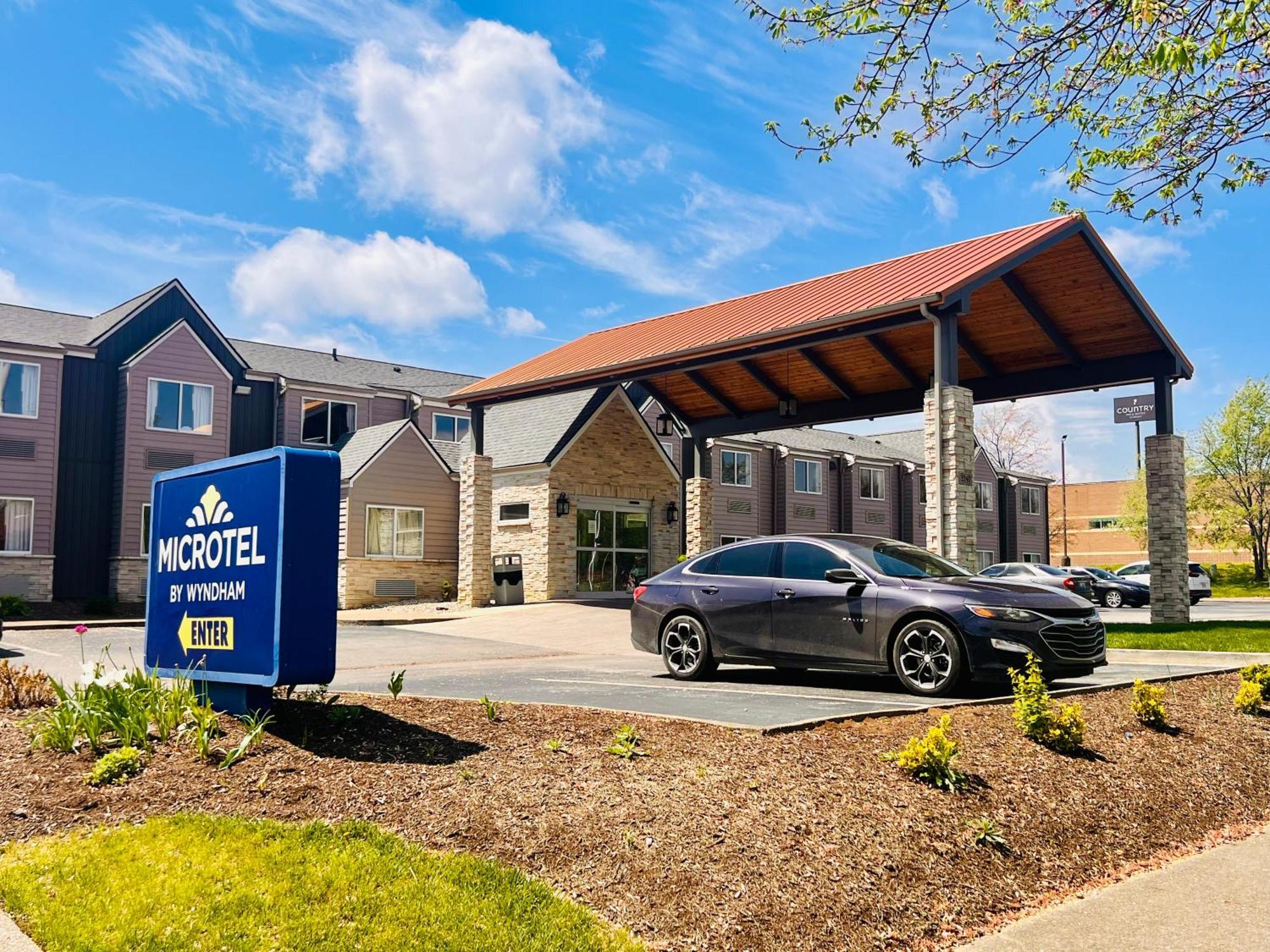 Microtel Inn By Wyndham Lexington Exterior photo